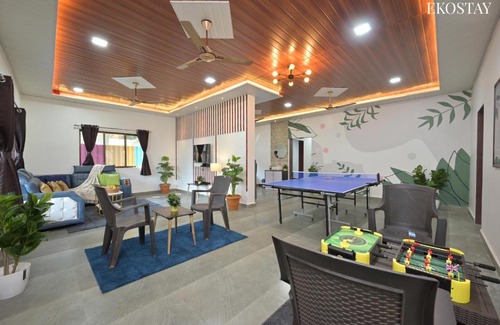 Awas Villa | EKOSTAY - Blue Door Villa