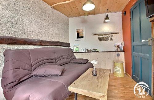 Plourivo House | Ekoty