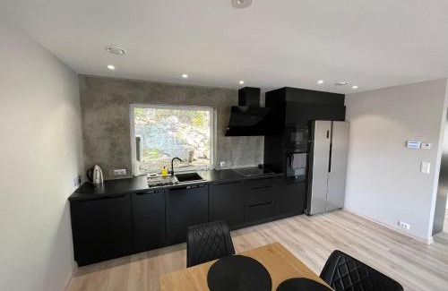 Kristiansund Apartment | Eksluzywny apartament w zaciszu