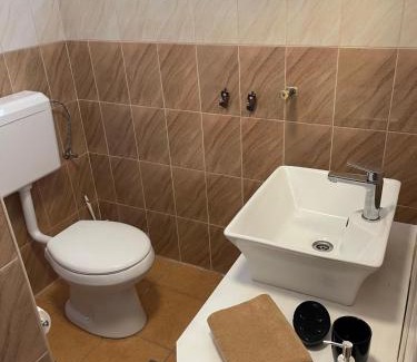 Izsak Resort | El Bronco Western Ranch
