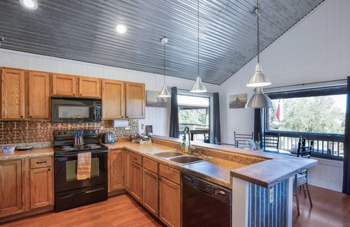 Llano County Cabin | El Castell on the Llano River [Cabins C + D]