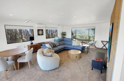 Goughs Bay House | El Gallo Pinto