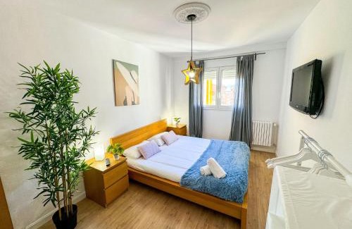 Barrio de San Lorenzo Apartment | El Halcon del Pirineo ComoTuCasa