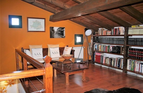 Barrado Cottage | El Hilo Red Cottage
