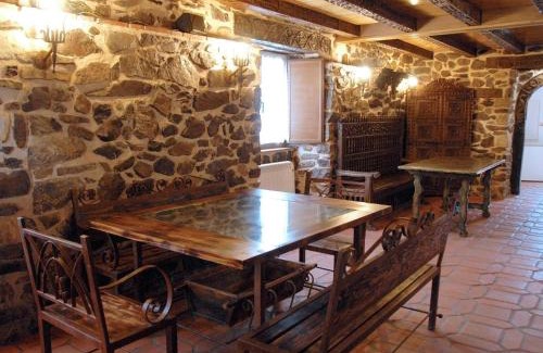 Barbadillo del Pez House | El Mirador Del Pedroso