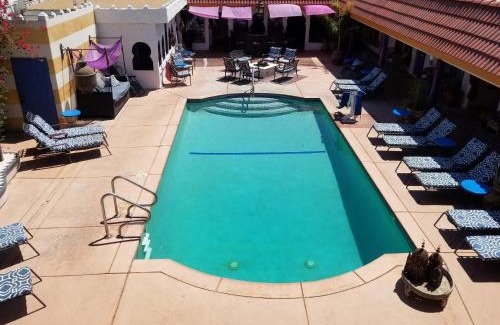 Desert Hot Springs Bed & Breakfast | El Morocco Inn & Spa