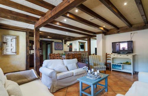 Laguna de Cameros House | El Nogal De Laguna