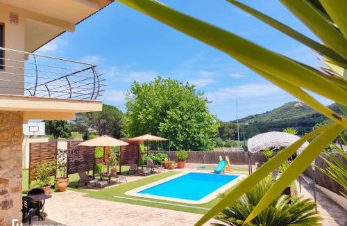 Urbanizacion El Mas Reixac Villa | El Olivo Costa Brava