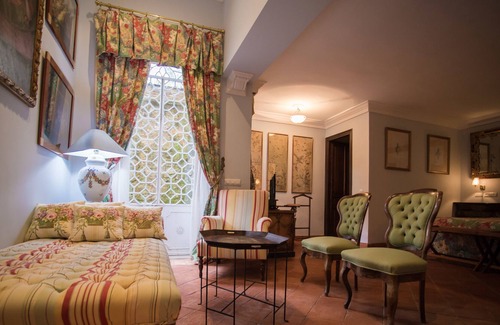 Cazalla De La Sierra House | El Palacio de San Benito