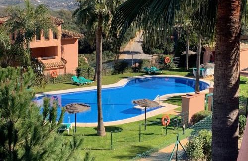 Ojen Apartment | El Soto de Marbella FREE Golf-Tennis-Padel-Gym 2 Bedroom Penthouse