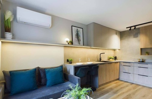 Zoliborz Apartment | Elbląska 65 | Well-equipped Studio | Balcony