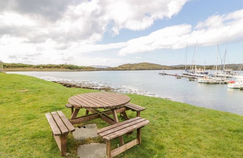 Craobh Haven Cottage | Elder Cottage