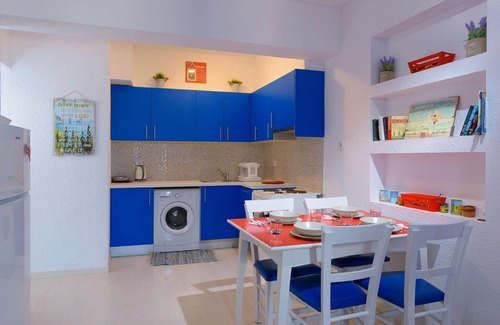 Elounda Apartment | Eleftheria sea side traditional house