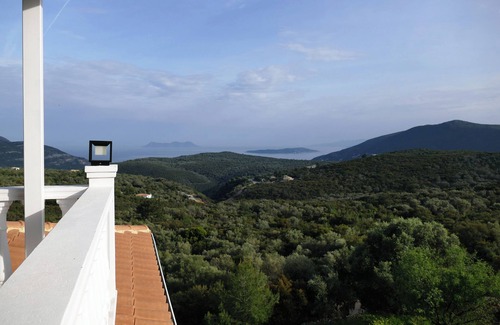 Fternon Apartment | Eleftherion Comfort Living Lefkada