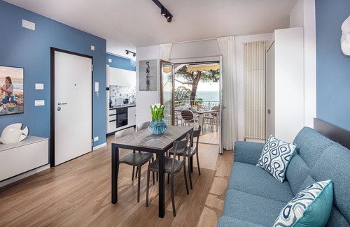 Grado Historic Centre Apartment | Elegance & Komfort mit Meerblick