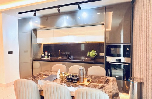 Accra Apartment | Elegant 2 Bedroom At Kass Towers
