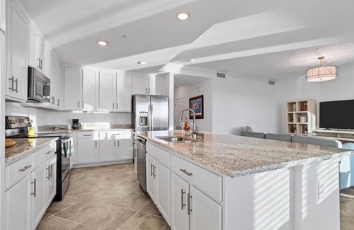 Charlotte Harbor Condo | 🥇 Elegant 2bd condo in incredible golf resort (CH929)