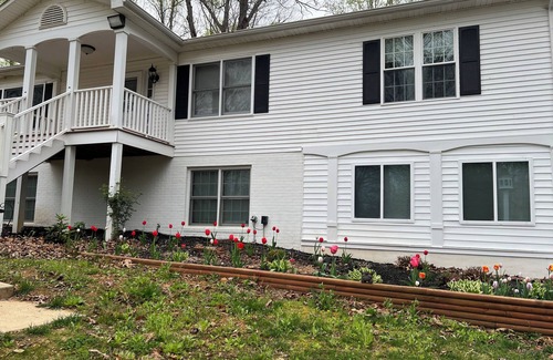 Spotsylvania House | Elegant 3-Bedroom Retreat with Wi-Fi & Peaceful Outdoor Space in Spotsylvania