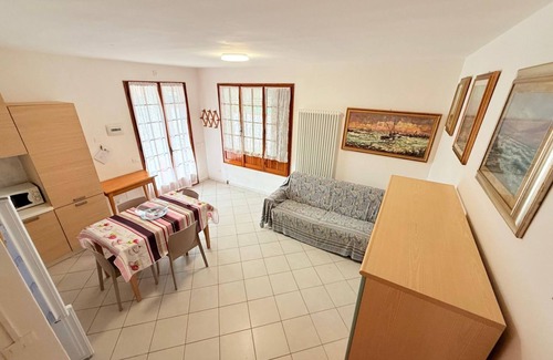 Lido delle Nazioni Villa | Elegant 3-rooms-detached house, air conditioning, large covered terrace with grill.