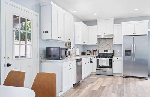 Westminster House | Elegant 3BR/2BA Remodeled Oasis Near Disneyland