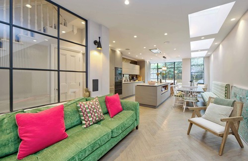 Clapham Apartment | Elegant 4 Bedroom House - Clapham