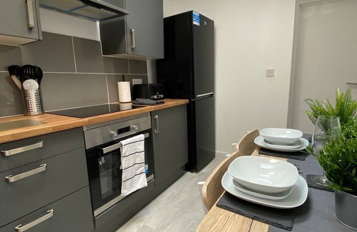 St Georges Apartment | Elegant 4 Bedroom Apartment