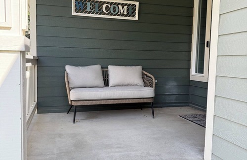 Rathdrum House | Elegant 4-bedroom Golf Course Retreat with Private Beach Access