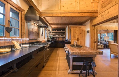 Zweisimmen Nr Gstaad Ski Chalet | Elegant Alpine Chalet with Spa