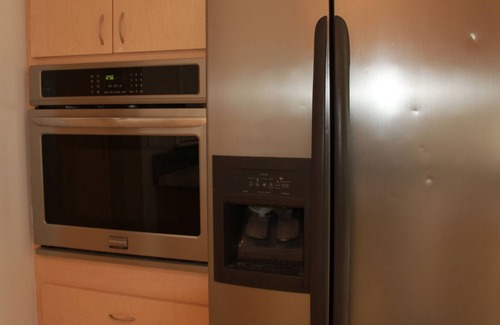 Evergreen House | Elegant and Cozy 3 Bd/2 Ba Home near Downtown San Jose