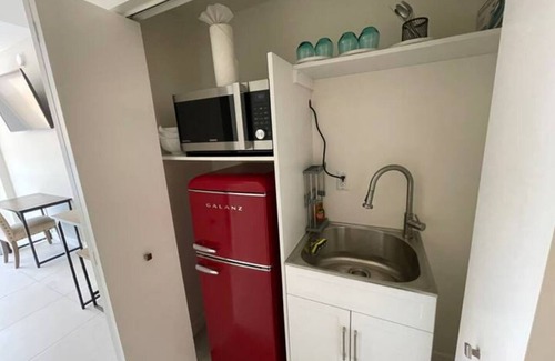 Doral Apartment | Elegant and Exclusive Studio in 5350 Luxury Tower