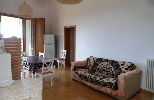 Defensola House | Elegant Apartment in Villa surrounded by greenery and panoramic views.