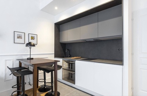 Thiers Apartment | Elegant Apartment - Located in the heart of Nice