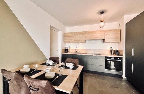 La Rochelle Apartment | Elegant Apartment with Loggia & Private Parking