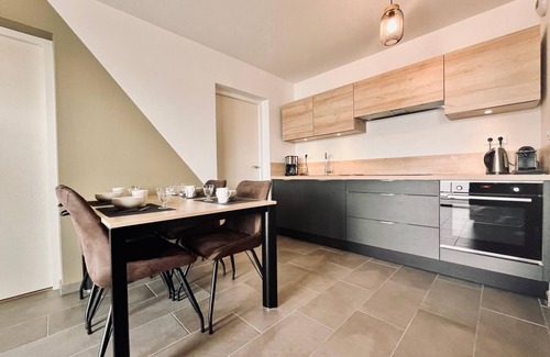 La Rochelle Apartment | Elegant Apartment with Loggia & Private Parking