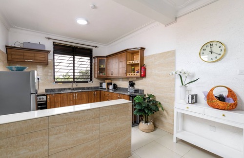 Kampala Apartment | Elegant Apartment with Stunning Nature views.