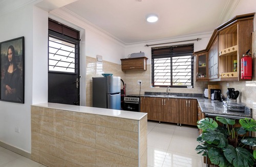 Kampala Apartment | Elegant Apartment with Stunning Nature views.