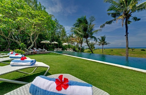 Pererenan Villa | Elegant Beachfront Escape with Pool – Bali Villa 1046
