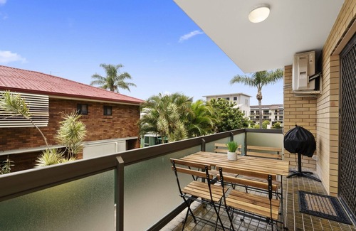 Woorim Apartment | Elegant Beachside Gem
