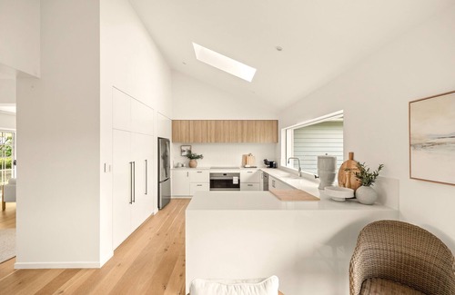 Bonogin House | Elegant Bonogin Retreat on Expansive Acreage