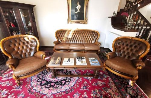 Consiglio di Rumo House | Elegant Central Large House F1F2