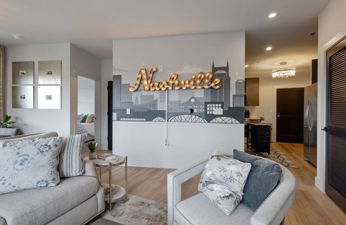West End Condo | Elegant Corner Penthouse with Private Balcony, Skyline Views, Pool, and Gym