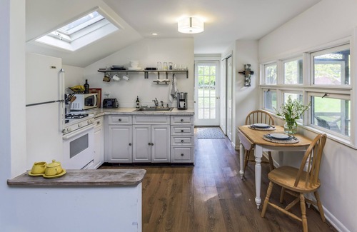 Redding Ridge House | Elegant Country Estate Guest House