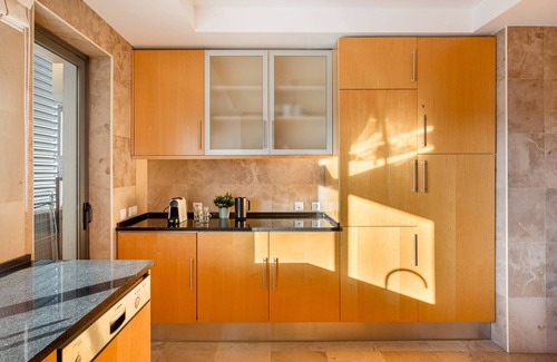 Benfica Apartment | Elegant Flat in Benfica - 10 min to City Center