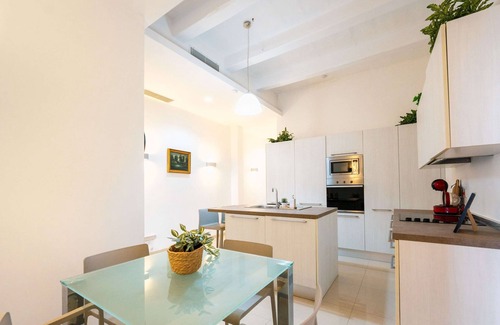 Floriana Apartment | Elegant Holiday Home Near Valletta