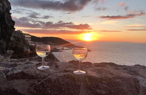 Castelsardo Apartment | ELEGANT IN THE HEART OF THE ANCIENT VILLAGE, BREATHTAKING VIEW OF BAY & SEA