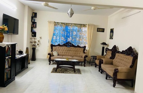 Uttara Apartment | Elegant lakeside apartment near airport in Dhaka