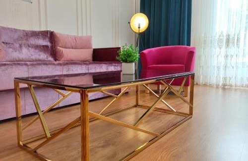 Mukachevo Apartment | Elegant Lux Apartment in central square