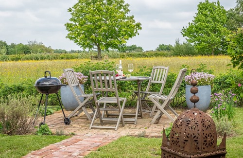 Ipswich Cottage | Elegant luxurious cottage - The Dove House