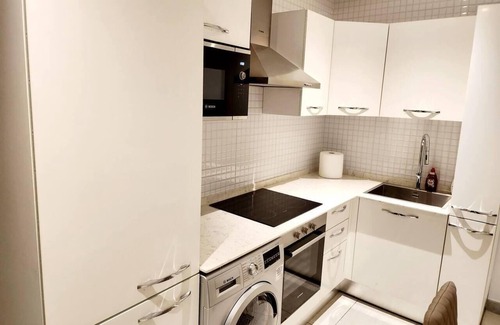 East Legon Apartment | Elegant & Luxury Gem-5 Star Location -Pools, Gym!