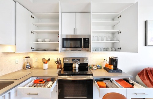 Hackensack Apartment | Elegant Main Street Living* Near NYC